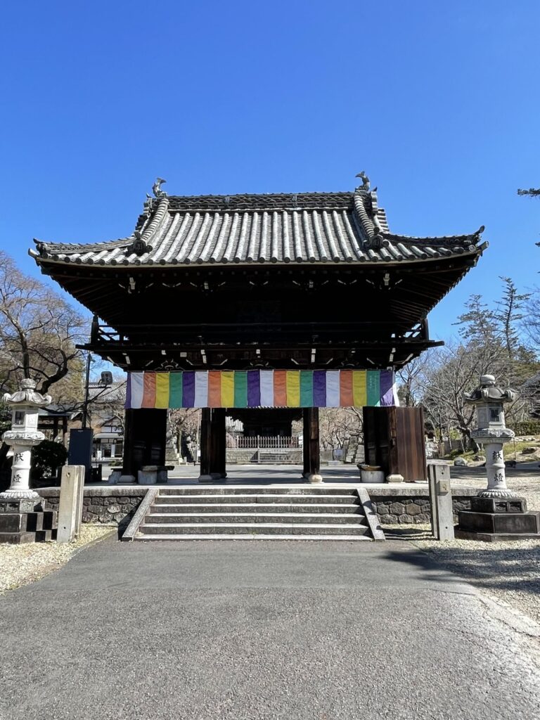 中門